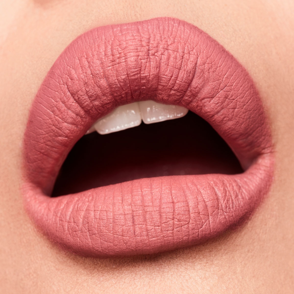 TRACE'D OUT PENCIL LIP LINER (DELINEADOR PARA LABIOS)